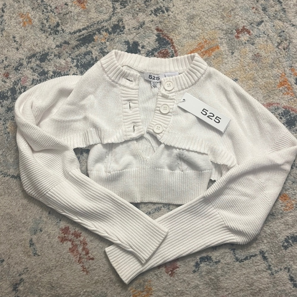 525 Cropped Cardigan and Tank Sweater Set XS